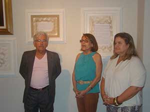  Ao lado da Secretária Adjunta da Cultura, Marlilde Mendonça de Abreu, e o pintor Botêlho,  a diretora do Museu, Maria Luísa Raposo, faz a abertura oficial da exposição